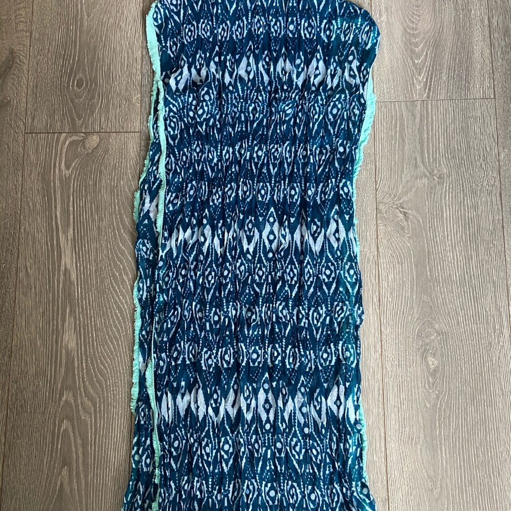 Patterned infinity scarf